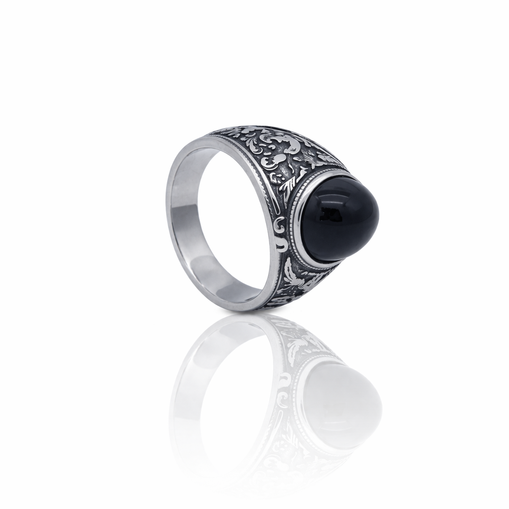 Men's Ring (Size 8)