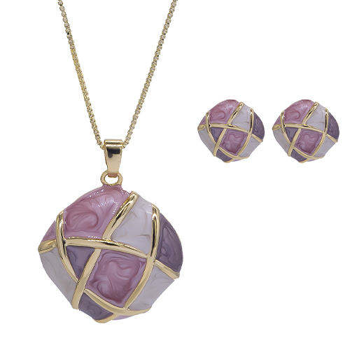 Women’s Pendant Set