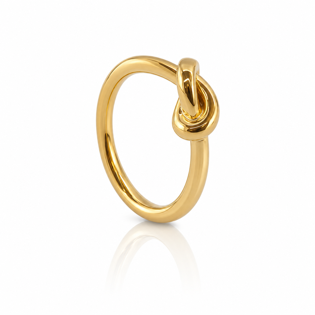 Women’s Ring (Size 6)