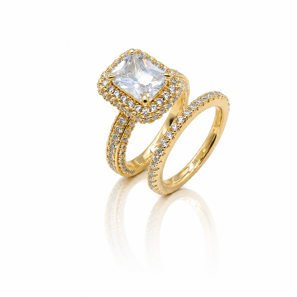 Engagement Ring ( Size 7 )