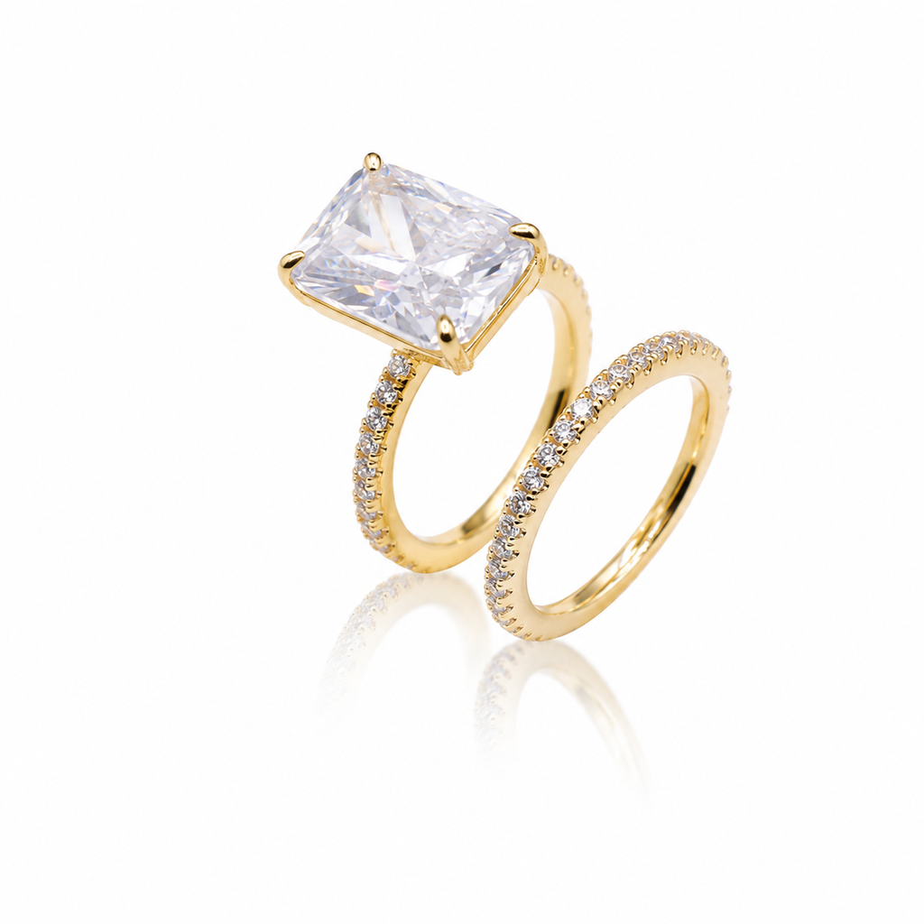 Engagement Ring ( Size 7 )