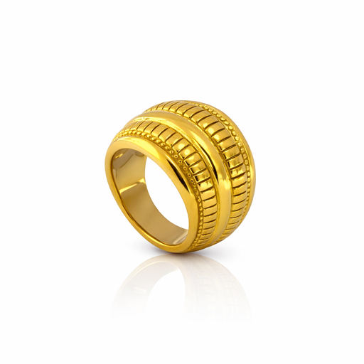 [2023-08-07-187a.jpg] Women's Ring (Size 8)