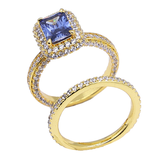 [2024-11-29-43a.jpg] Wedding Rings ( Size 4 )