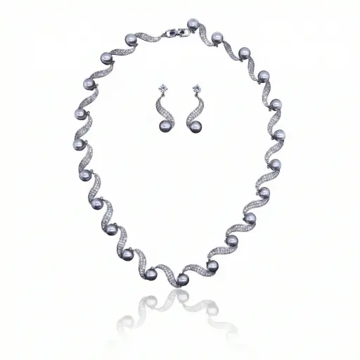 [2025-04-04-70.jpg] Luxury Women’s Set