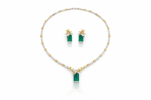 [2025-11-07-207.jpg] Luxury Women’s Set